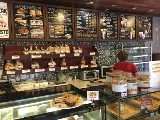 Joma Bakery Cafe